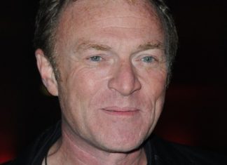 Christophe Hondelatte chanteur ! Christophe Hondelatte chanteur !