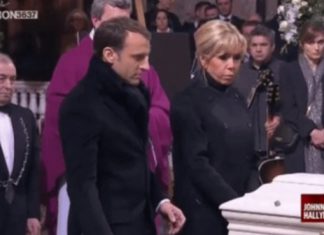 Macron et le cercueil de Johnny Hallyday (Voir vidéo) Macron et le cercueil de Johnny Hallyday (VIDÉO)