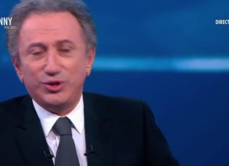 Michel Drucker en larmes sur France 2 : « Salut mon pote ! » (Vidéo) Michel Drucker en larmes sur France 2 : "Salut mon pote !"