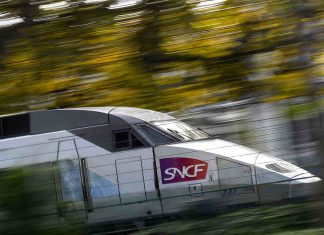 Gare de Lyon Part-Dieu : 30 Arrestations après des débordements dans un TGV Gare de Lyon Part-Dieu : 30 Arrestations après des débordements dans un TGV