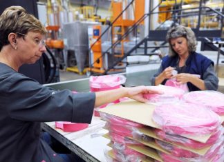 Fermeture de l’usine Tupperware en France Fermeture de l'usine Tupperware en France