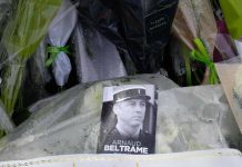 L’hommage de la femme d’Arnaud Beltrame L'hommage de la femme d'Arnaud Beltrame