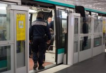 Vol de pierres précieuses dans un métro parisien Vol de pierres précieuses dans un métro parisien