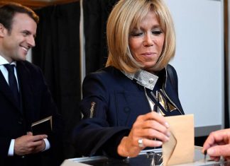 Brigitte Macron, Première dame libre: « Le positionnement n’est pas simple » Brigitte Macron, Première dame libre: "Le positionnement n'est pas simple"