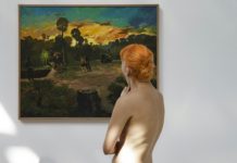 Palais de Tokyo : Visite nu au musée parisien Palais de Tokyo : Visite nu au musée parisien