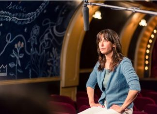 Élevage batterie : Sophie Marceau interpelle les députés (Vidéo) Élevage batterie : Sophie Marceau interpelle les députés (Vidéo)