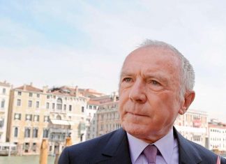 François Pinault critique Macron : « »il ne comprend pas les petites gens »» François Pinault critique Macron : «"il ne comprend pas les petites gens"»