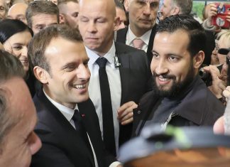 Emmanuel Macron sur l’affaire Benalla : ‘Le responsable, c’est moi’ Emmanuel Macron sur l'affaire Benalla : 'Le responsable, c'est moi'