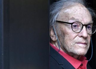 L’acteur Jean-Louis Trintignant arrête sa carrière au cinéma L'acteur Jean-Louis Trintignant arrête sa carrière au cinéma