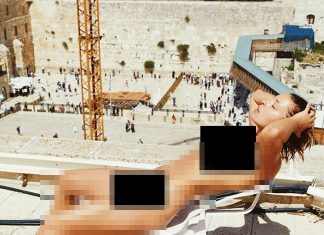 Une mannequin pose nue devant le Mur des Lamentations (Photo) Une mannequin pose nue devant le Mur des Lamentations (Photo)