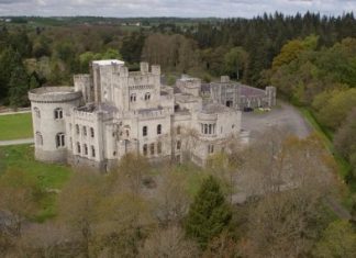 Le Château Game of Thrones est à vendre en Irlande du Nord (Photo) Le Château Game of Thrones est à vendre en Irlande du Nord (Photo)