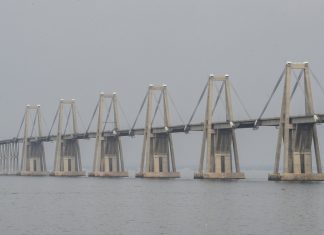 Pont Morandi Au Venezuela : le président du port de Gênes inquiet Pont Morandi Au Venezuela : le président du port de Gênes inquiet