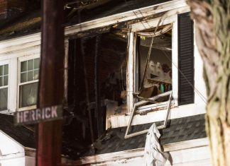 Explosions au gaz à Boston : Une cinquantaine de maisons ont été détruites Explosions au gaz à Boston : Une cinquantaine de maisons ont été détruites