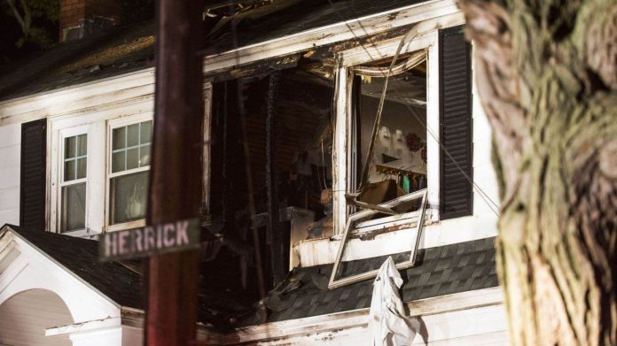 Explosions au gaz à Boston : Une cinquantaine de maisons ont été détruites