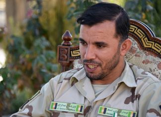 Fusillade avec le commandant de l’OTAN en Afghanistan Fusillade avec le commandant de l'OTAN en Afghanistan