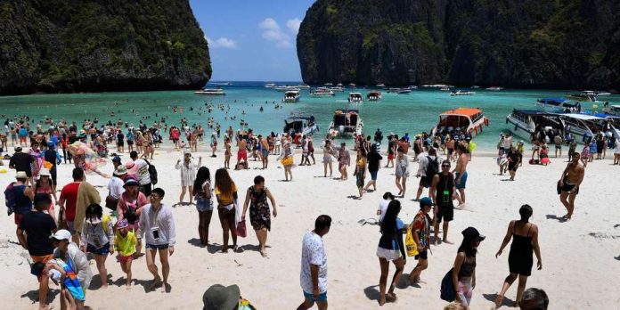 Thaïlande : la baie du film La plage va rester fermée