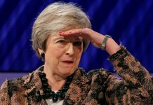 L’Espagne menace de bloquer l’accord de Brexit à cause de Gibraltar L'Espagne menace de bloquer l'accord de Brexit à cause de Gibraltar