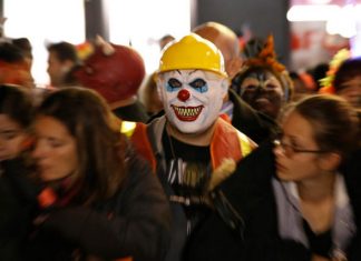Incidents Halloween en Essonne : une centaine de personnes interpellées Incidents Halloween en Essonne : une centaine de personnes interpellées