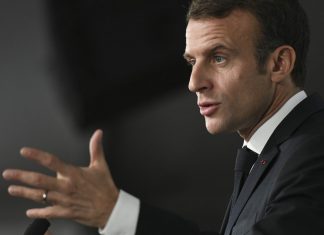 La Cote de popularité de Macron chute à 25% (Détail) La Cote de popularité de Macron chute à 25% (Détail)