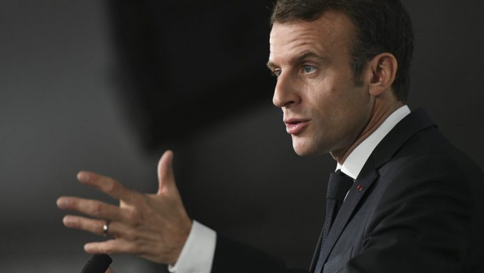 La Cote de popularité de Macron chute à 25% (Détail)
