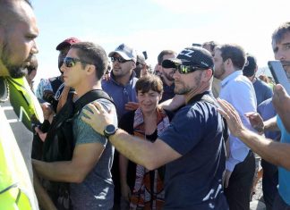 Annick Girardin exfiltrée d’une rencontre avec les gilets jaunes Annick Girardin exfiltrée d'une rencontre avec les gilets jaunes