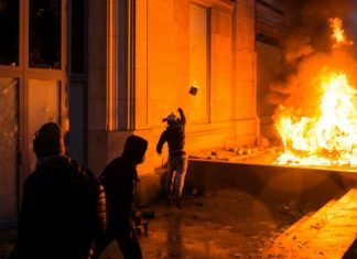 Une Grande violence des gilets jaunes ce samedi 8 décembre ? Une Grande violence des gilets jaunes ce samedi 8 décembre ?