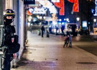 Fusillade à Strasbourg: La traque de Chérif Chekatt continue (vaste opération) Fusillade à Strasbourg: La traque de Chérif Chekatt continue (vaste opération)