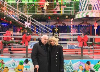 Photo polémique de Brigitte Macron et Marcel Campion Photo polémique de Brigitte Macron et Marcel Campion