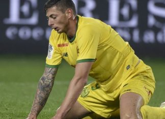 Disparition d’Emiliano Sala : un dernier message à bord de l’avion Disparition d'Emiliano Sala : un dernier message à bord de l'avion