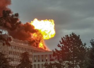 Explosion à l’université Lyon: incendie sur le campus de la Doua (vidéo) Explosion à l'université Lyon: incendie sur le campus de la Doua (vidéo)