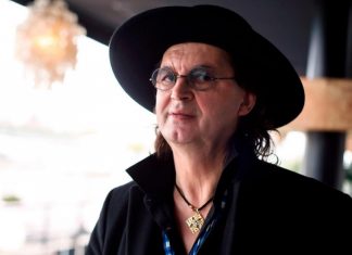 Guide Michelin 2019 : Marc Veyrat perd la troisième étoile (Détail) Guide Michelin 2019 : Marc Veyrat perd la troisième étoile (Détail)