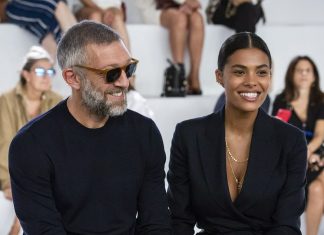 Tina Kunakey enceinte de Vincent Cassel (Photo) Tina Kunakey enceinte de Vincent Cassel (Photo)