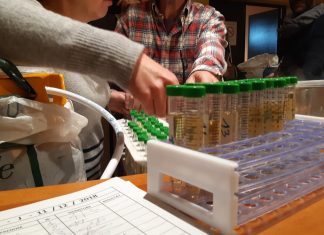 Glyphosate : sept députés font un dépistage (détail) Glyphosate : sept députés font un dépistage (détail)