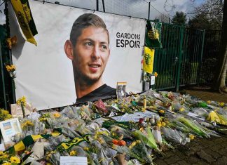 L’avion transportant le footballeur Emiliano Sala retrouvé (Détail) L'avion transportant le footballeur Emiliano Sala retrouvé (Détail)