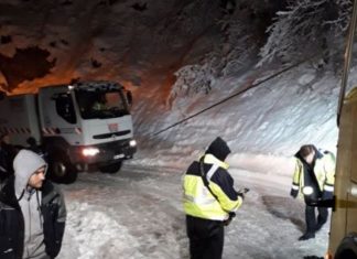 Savoie, 600 automobilistes bloqués par la neige Savoie, 600 automobilistes bloqués par la neige