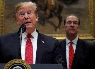 Trump victime d’un «harcèlement présidentiel sans fin» (détail) Trump victime d'un «harcèlement présidentiel sans fin» (détail)