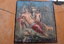 Une fresque de Narcisse découverte à Pompéi Une fresque de Narcisse découverte à Pompéi