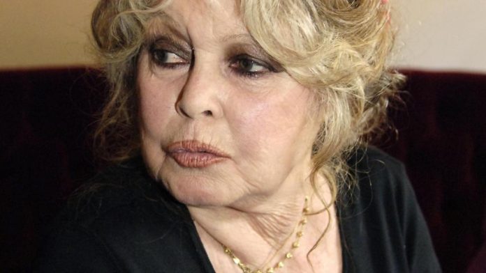 Brigitte Bardot s'excuse après avoir insulté les habitants de La Réunion (détail)