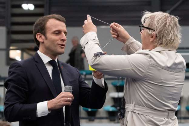 Emmanuel Macron tient son grand débat avec des maires de Gironde