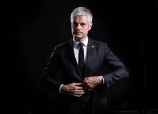 Laurent Wauquiez au grand débat : il faut “rendre de l’argent aux Français” Laurent Wauquiez au grand débat : il faut “rendre de l'argent aux Français”