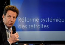 Le Medef veut reporter la retraite à 64 ans (détail) Le Medef veut reporter la retraite à 64 ans (détail)