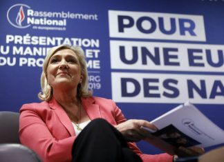 Le Rassemblement National dépasse La République en Marche dans un sondage (détail) le Rassemblement National dépasse La République en Marche dans un sondage (détail)