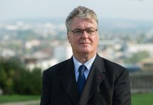 Réforme des retraites : Jean-Paul Delevoye menace de démissionner (détail) Réforme des retraites : Jean-Paul Delevoye menace de démissionner (détail)