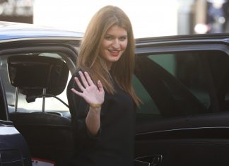 Schiappa « fière d’avoir contribué » au succès du « grand débat Schiappa "fière d'avoir contribué" au succès du "grand débat