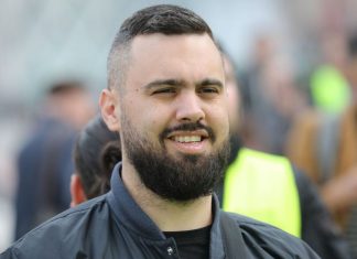 Une invitation d’Eric Drouet au Sénat annulée (détail) Une invitation d'Eric Drouet au Sénat annulée (détail)