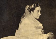 Vol d’une bague de l’impératrice Eugénie à Paris (détail) Vol d'une bague de l'impératrice Eugénie à Paris (détail)