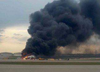 Avion en feu à l’aéroport de Moscou: le bilan passe à 41 morts Avion en feu à l'aéroport de Moscou: le bilan passe à 41 morts