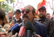 Philippe Martinez brièvement exfiltré de la manifestation du 1er-Mai (Vidéo) Philippe Martinez brièvement exfiltré de la manifestation du 1er-Mai (Vidéo)