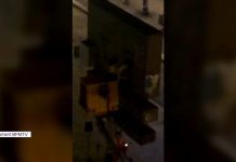 La vidéo inédite du vol de l’œuvre de Banksy en plein Paris La vidéo inédite du vol de l'œuvre de Banksy en plein Paris