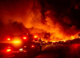 Des Incendies dans une région viticole près de San Francisco Des Incendies dans une région viticole près de San Francisco
